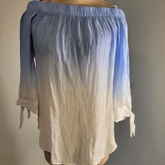 A. Byer Off Shoulder Ombré Blouse 3/4 Sleeves Lightweight Blue White Size XLarge - Picture 8 of 11